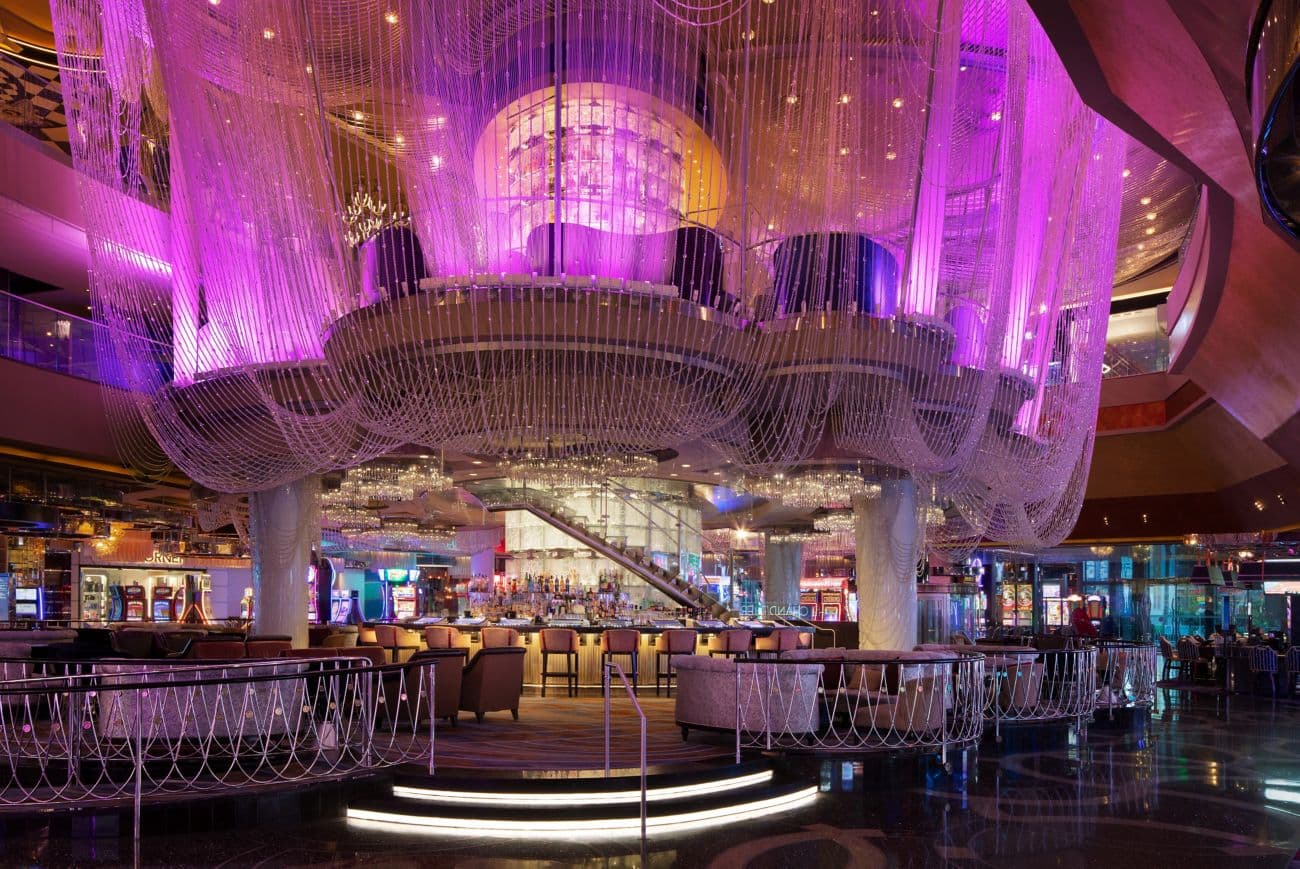Las Vegas Nightlife Guide: Best Clubs, Dayclubs & Lounges